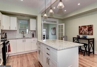 628 Madison St NW in Washington, DC - Building Photo - Building Photo