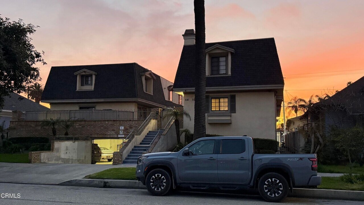 545 S E St in Oxnard, CA - Building Photo
