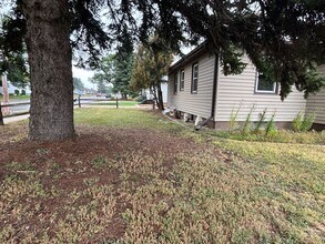 280 9th St W in Dickinson, ND - Building Photo - Building Photo