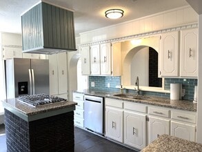 834 S Western St in Amarillo, TX - Building Photo - Building Photo