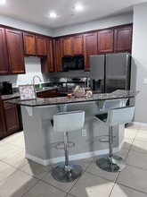 2410 Middleton Grove Dr in Brandon, FL - Building Photo - Building Photo