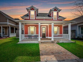 55 Red Harper Dr in Spring, TX - Building Photo