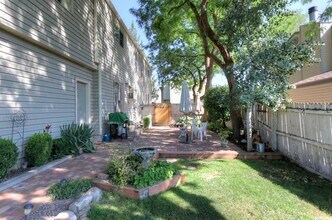 4426 S Albright Dr in Holladay, UT - Building Photo - Building Photo