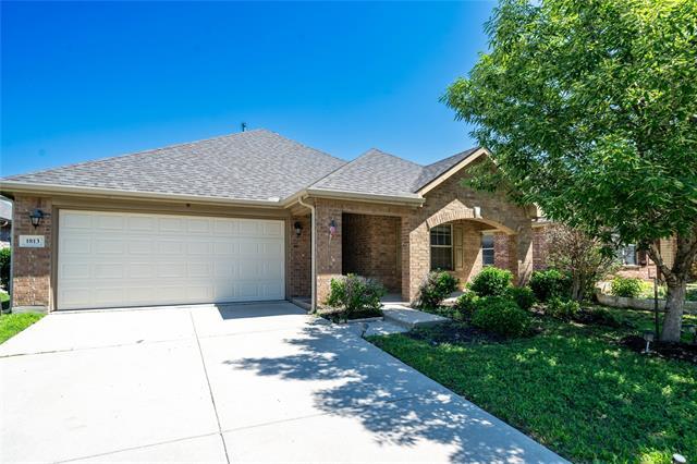 1813 Caney Creek Dr in Little Elm, TX - Building Photo