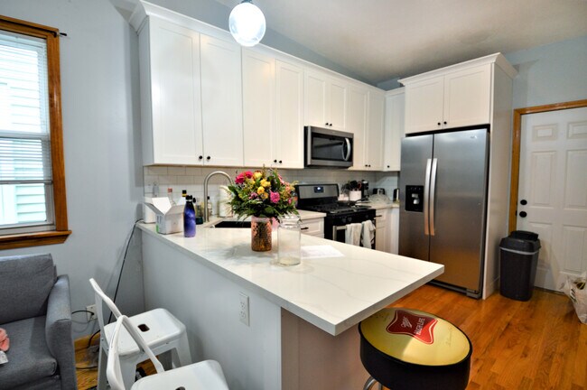 179 Putnam St, Unit 2