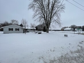 51713 Co Rd 19 in Bristol, IN - Building Photo - Building Photo