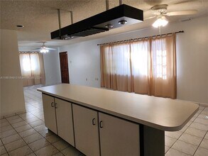 2231 SW 14th St-Unit -2231 in Miami, FL - Building Photo - Building Photo