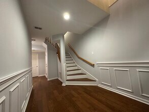 12250 Winscombe Ter in Fairfax, VA - Building Photo - Building Photo