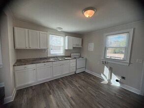 2212 Grace Ave in New Bern, NC - Building Photo - Building Photo