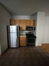 237 142nd St in Hammond, IN - Foto de edificio - Building Photo