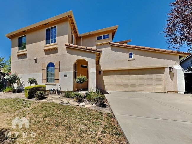 property at 5325 Dunlay Dr