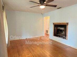 2611 Pembrook Dr in Orlando, FL - Building Photo - Building Photo