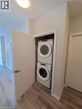 104 Garment St in Kitchener, ON - Building Photo - Building Photo