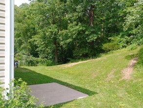 702 Upland Creek Rd in Columbia, MO - Building Photo - Building Photo