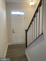 6415 Ballenger Run Blvd in Frederick, MD - Building Photo