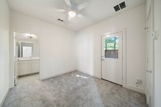 4810 Martin Oaks Ln in Houston, TX - Building Photo - Building Photo