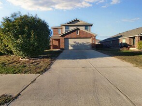 1007 Ranchero Rd in Leander, TX - Building Photo - Building Photo