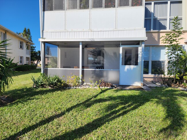 1441 NW 19th Terrace in Delray Beach, FL - Building Photo - Building Photo