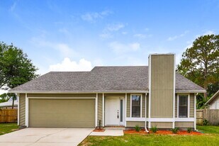 4564 Cinderbed Dr in Jacksonville, FL - Building Photo