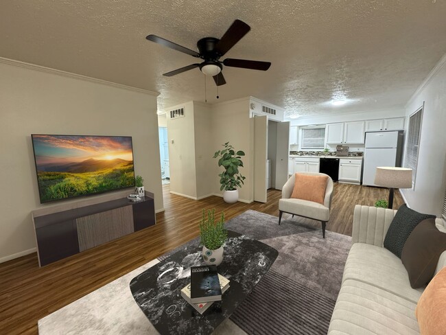 property at 1112 Mazatlan Cir