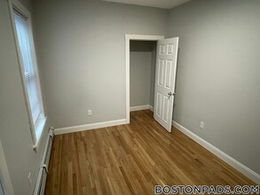 1922 Columbus Ave in Boston, MA - Foto de edificio - Building Photo