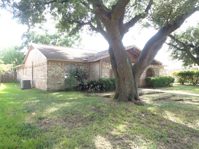 11903 Sagecliff Dr in Houston, TX - Building Photo - Building Photo