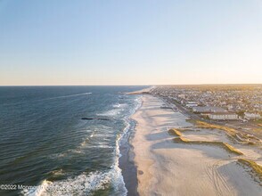 606 3rd Ave in Bradley Beach, NJ - Building Photo - Building Photo