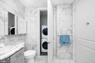 1801 Market St in Philadelphia, PA - Foto de edificio - Building Photo