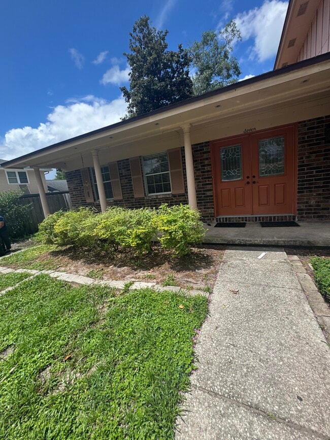 7 Mitchell Ave