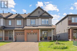 246 Yellowcress Wy in Ottawa, ON - Building Photo
