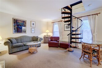840 East Ave in Rochester, NY - Building Photo - Building Photo