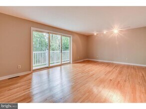 28 Mountain Ave in Princeton, NJ - Building Photo - Building Photo