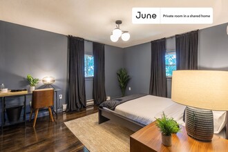 Private bedroom in 6 bed/4 bath Home in Boston, MA - Building Photo - Building Photo