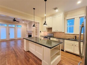 632 W 17th St in Houston, TX - Building Photo - Building Photo