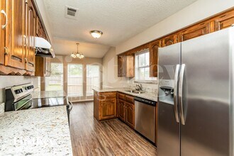 635 Truman Ct in Duncanville, TX - Building Photo - Building Photo