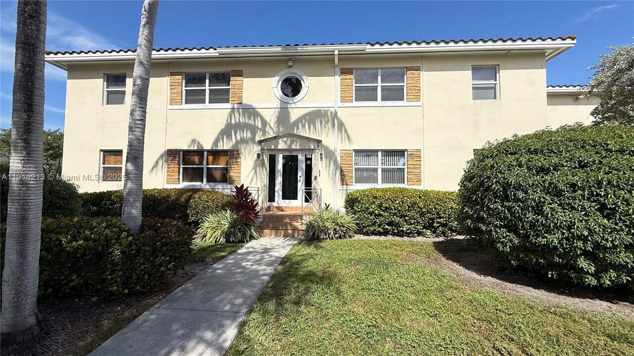 755 NE 91st St in Miami Shores, FL - Building Photo