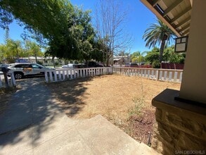 208 W 7th Ave in Escondido, CA - Building Photo - Building Photo