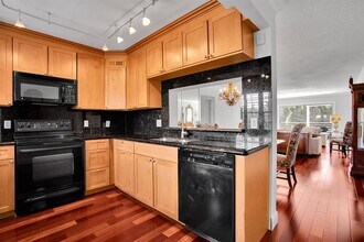 2002 Granada Dr in Coconut Creek, FL - Building Photo - Building Photo