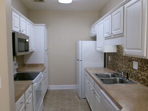 110 Fountain Pointe Ln in Myrtle Beach, SC - Building Photo - Building Photo