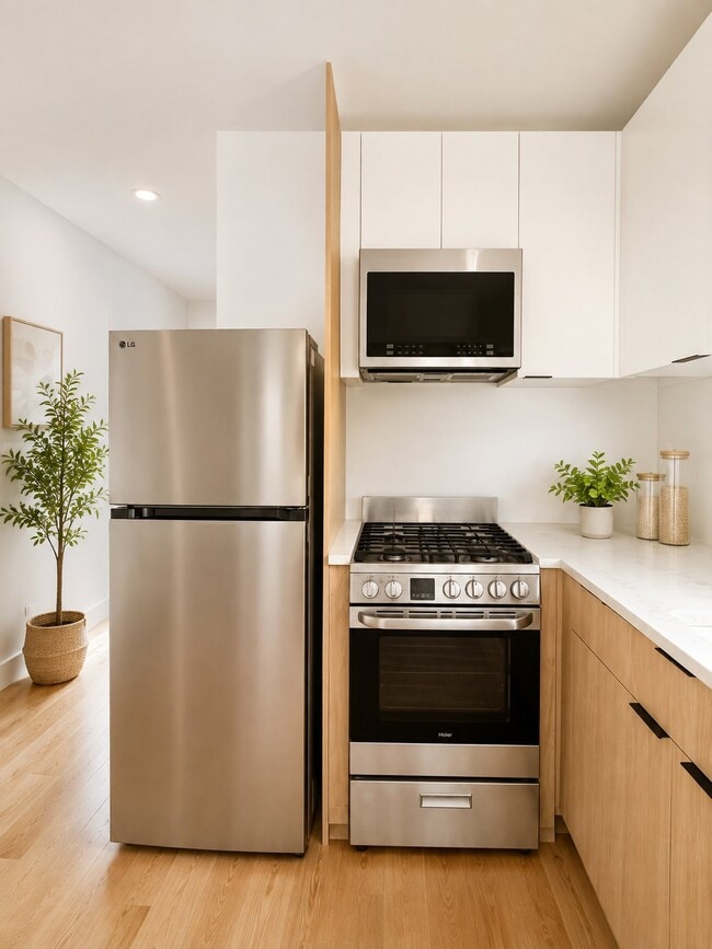 151 Williams Ave