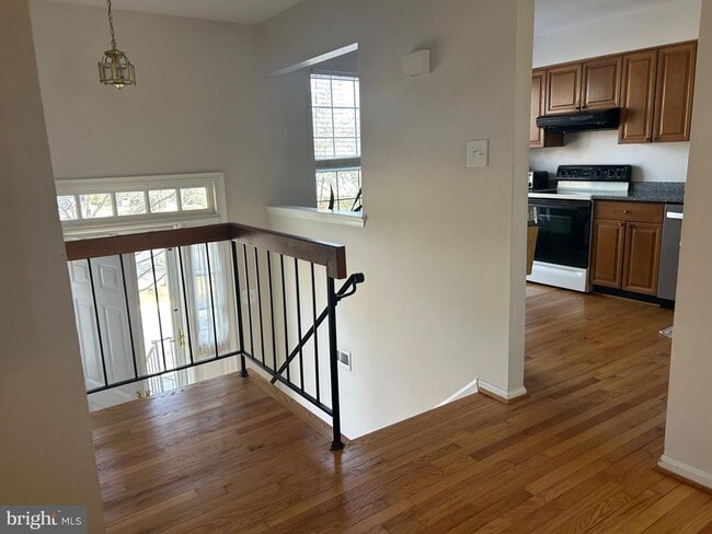 5833 Pin Oak Commons Ct in Burke, VA - Building Photo - Building Photo