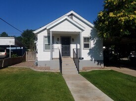 84 S 300 E in Cedar City, UT - Building Photo