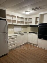 110 E Prince Rd in Tucson, AZ - Building Photo - Building Photo