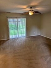 70 Mystic Ct in Dalzell, SC - Building Photo - Building Photo