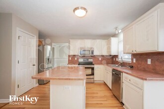 10456 Prairie Fox Dr in Fishers, IN - Building Photo - Building Photo