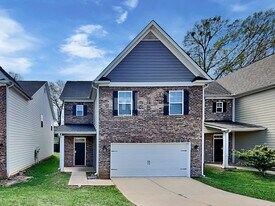 1425 Arbor Pl Dr in Morrow, GA - Building Photo