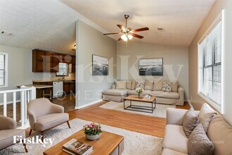 2734 Varlet Ct SW, Unit Unit 0708 in Snellville, GA - Building Photo - Building Photo