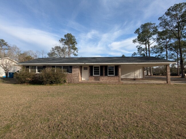 property at 904 Adams St