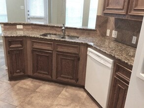 2718 Lakecrest Way Dr in Katy, TX - Building Photo - Building Photo