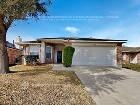 2440 Rolling Ridge Dr in Little Elm, TX - Building Photo